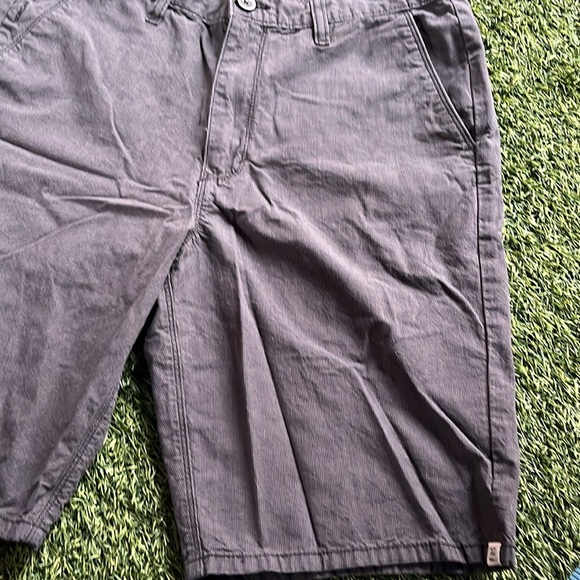 Vans shorts - Picture 3 of 5